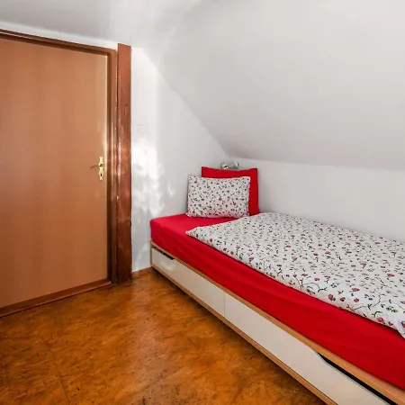 By Interhome